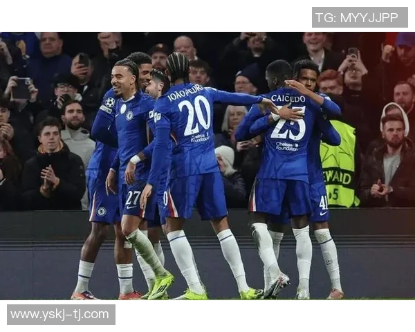 欧冠激战：那不勒斯绝杀切尔西全场沸腾回顾十大精彩进球瞬间